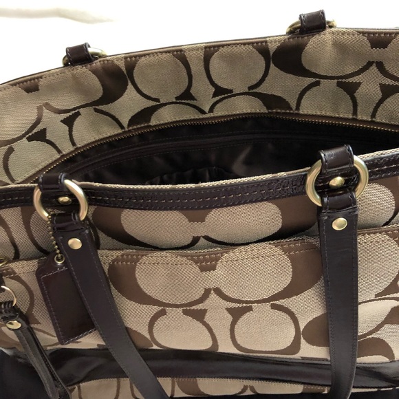 Coach Signature Stripe Large tote - Picture 6 of 8